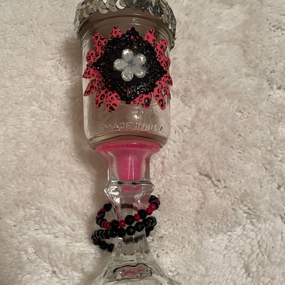 Other - Super cute wine glass